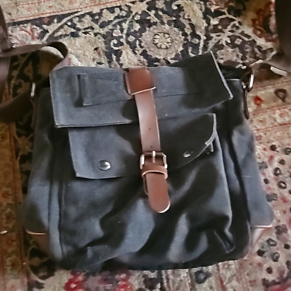 Cross body bag